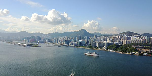 Central to Victoria Harbour